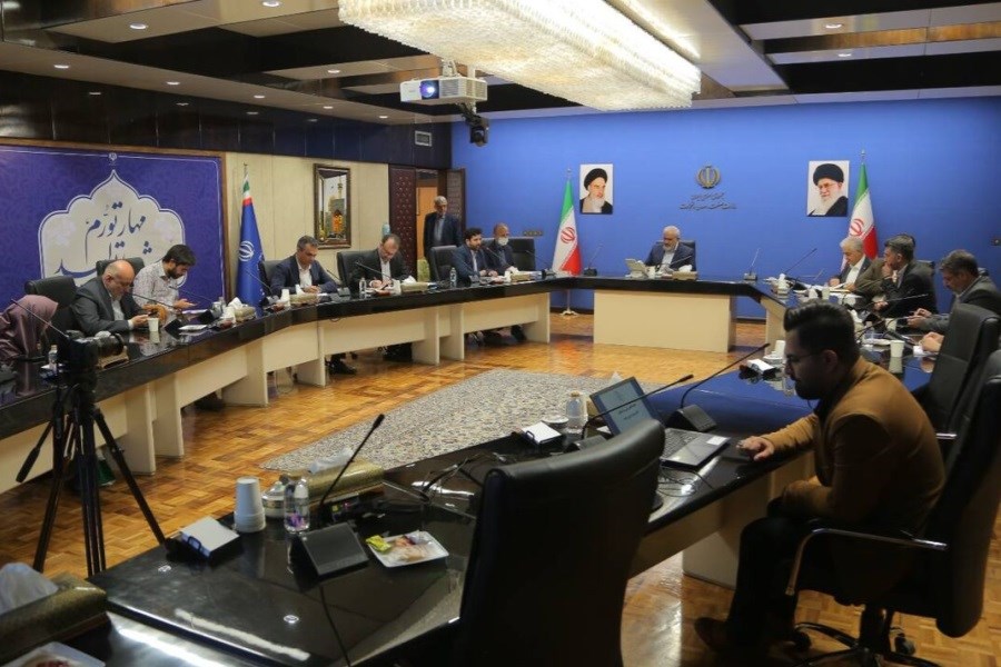 معرفی ۱۳ ابرپروژه پیشران از سوی وزیر صمت