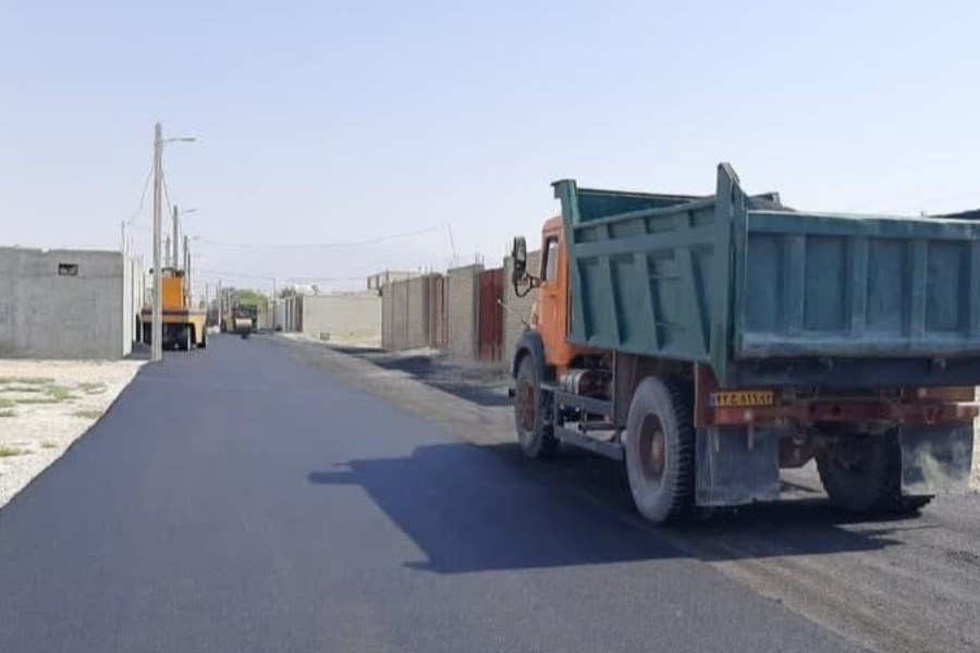 بهسازی و توسعه معابر روستای دشتی شهرستان لارستان