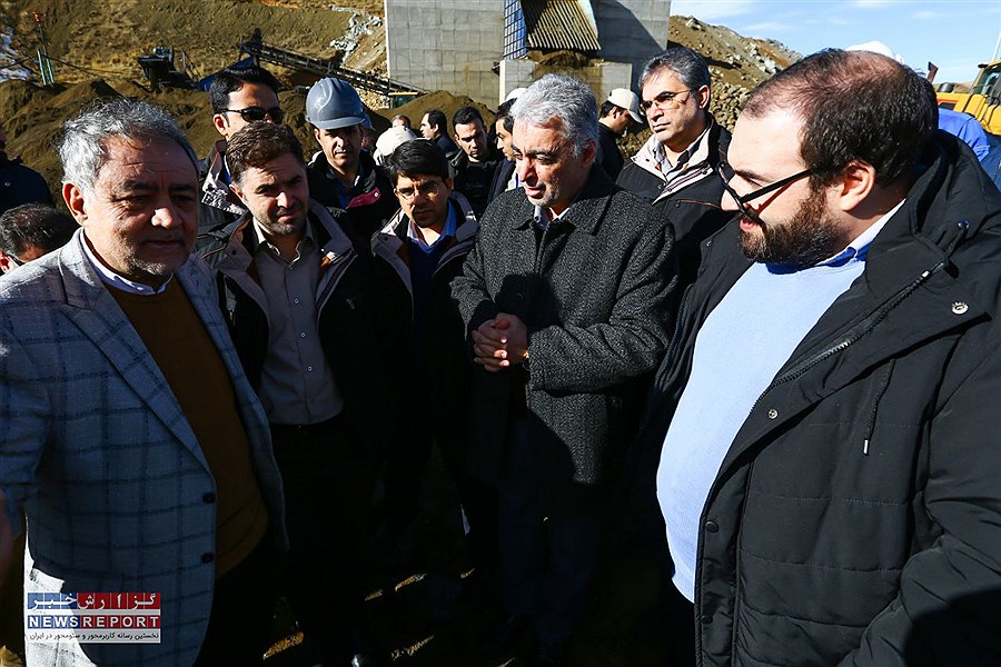 پیگیری جدی  اجرای طرح‌های پیشران «ومعادن» در کردستان