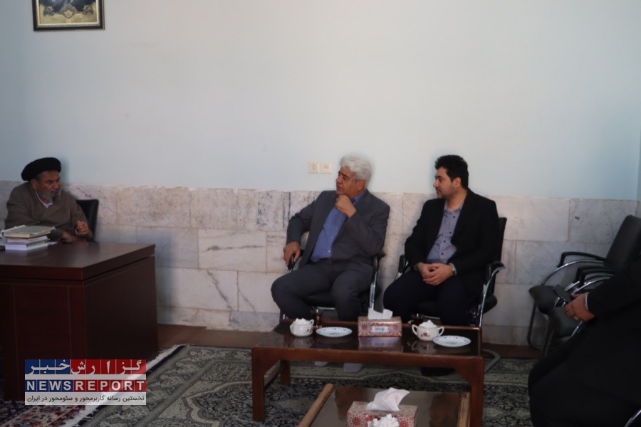 دیدار مدیرعامل و معاونت معدنی شرکت نوظهور کویر بافق با امام جمعه اسبق بافق