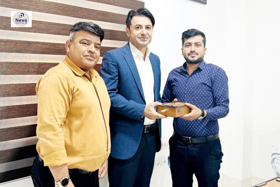 تجلیل از خبرنگاران به مناسبت روز خبرنگار در شهرستان مهر و تأکید بر نقش رسانه در توسعه ورزش