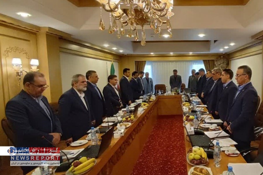 جلسات بررسی عملکرد شعب: فرصتی برای شناسایی نقاط ضعف و موفقیت‌ها در مسیر ارتقای کیفیت خدمات