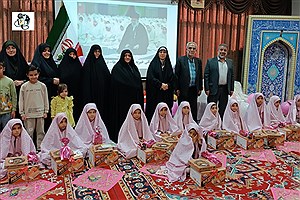 جشن تکلیف ۱۴ دختر دانش‌آموز تبریزی در بنیاد بین المللی خیریه آبشار عاطفه ها برگزار شد